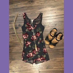 Floral Romper 🌸